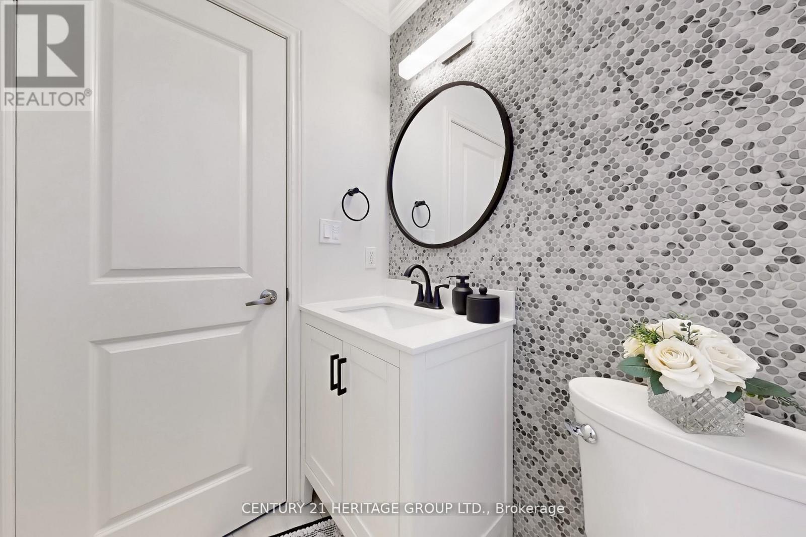 12 Tupling Street, Bradford West Gwillimbury (Bradford), Ontario  L3Z 0W8 - Photo 13 - N12456203