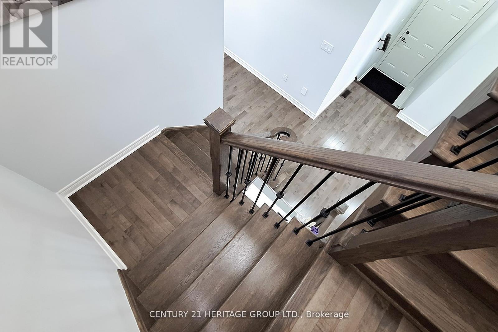 12 Tupling Street, Bradford West Gwillimbury (Bradford), Ontario  L3Z 0W8 - Photo 15 - N12456203