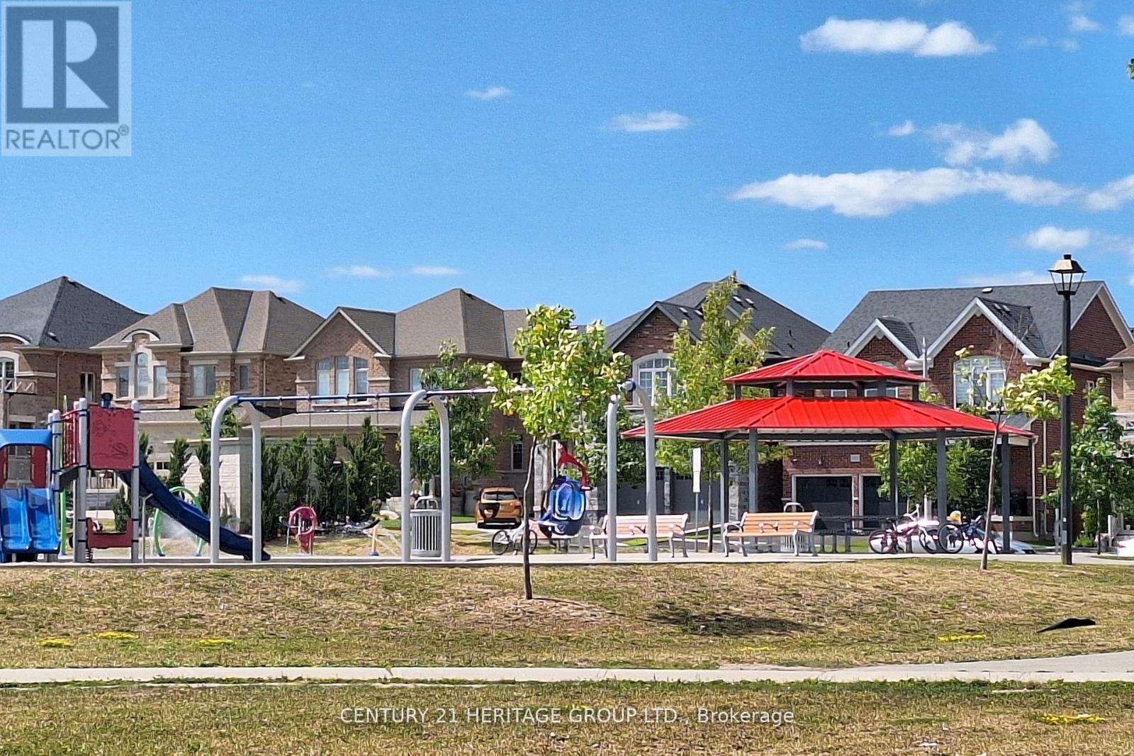 12 Tupling Street, Bradford West Gwillimbury (Bradford), Ontario  L3Z 0W8 - Photo 35 - N12456203