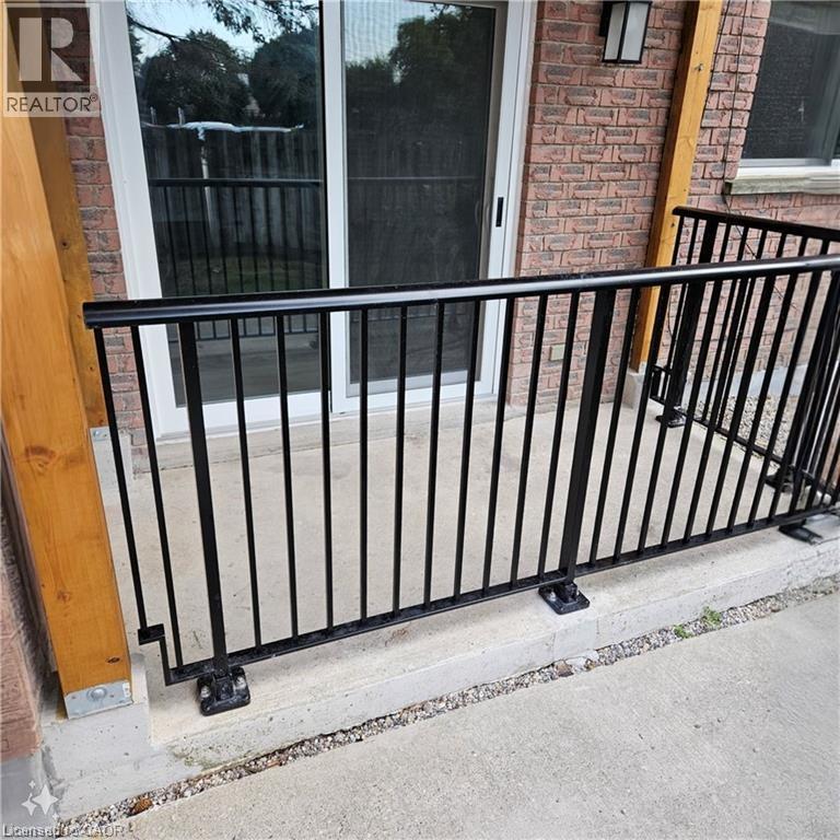 3085 Kingsway Drive Unit# 3, Kitchener, Ontario  N2C 2P1 - Photo 3 - 40778160