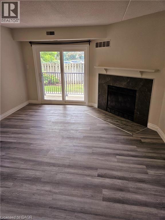 3085 Kingsway Drive Unit# 3, Kitchener, Ontario  N2C 2P1 - Photo 7 - 40778160