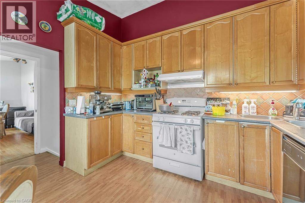 611 Pinegrove Road, Oakville, Ontario  L6K 2C5 - Photo 7 - 40777548
