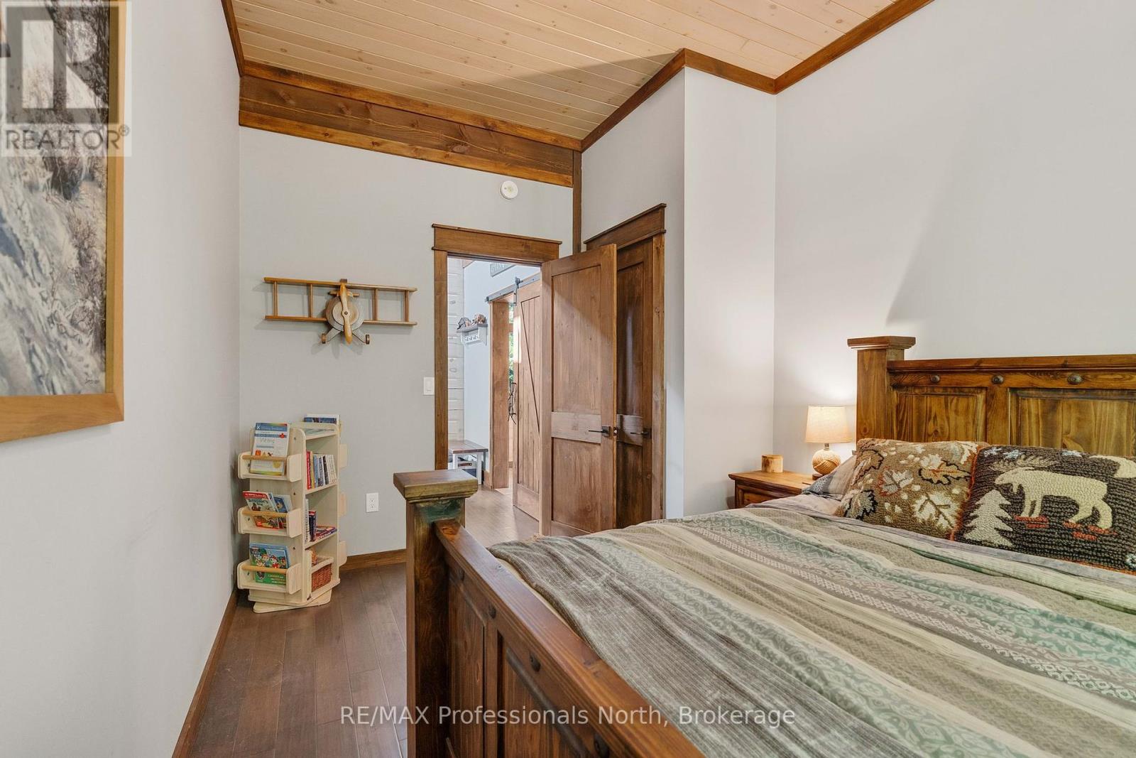 203 Bonnell Road, Bracebridge (Macaulay), Ontario  P1L 0M1 - Photo 40 - X12456216