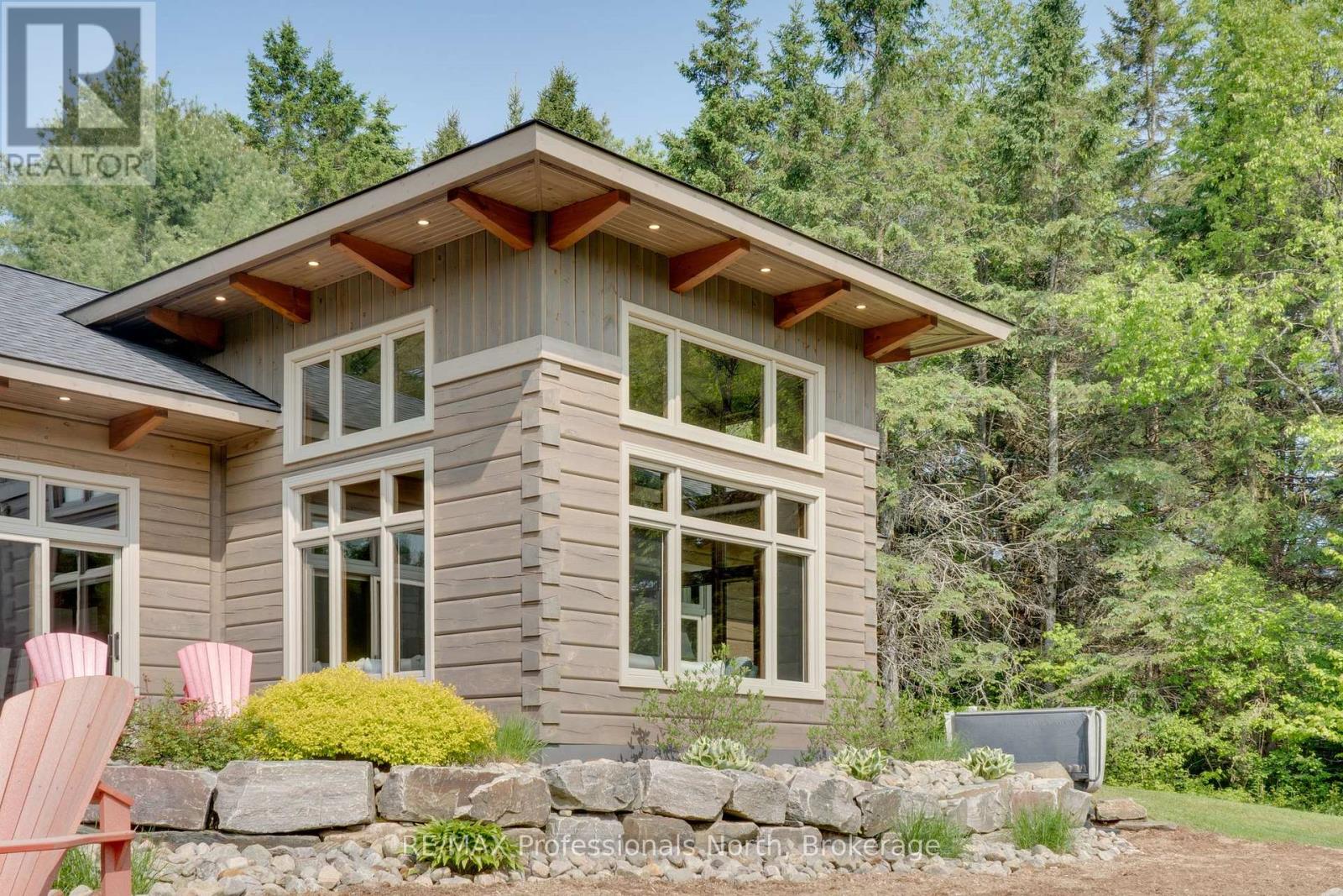 203 Bonnell Road, Bracebridge (Macaulay), Ontario  P1L 0M1 - Photo 7 - X12456216