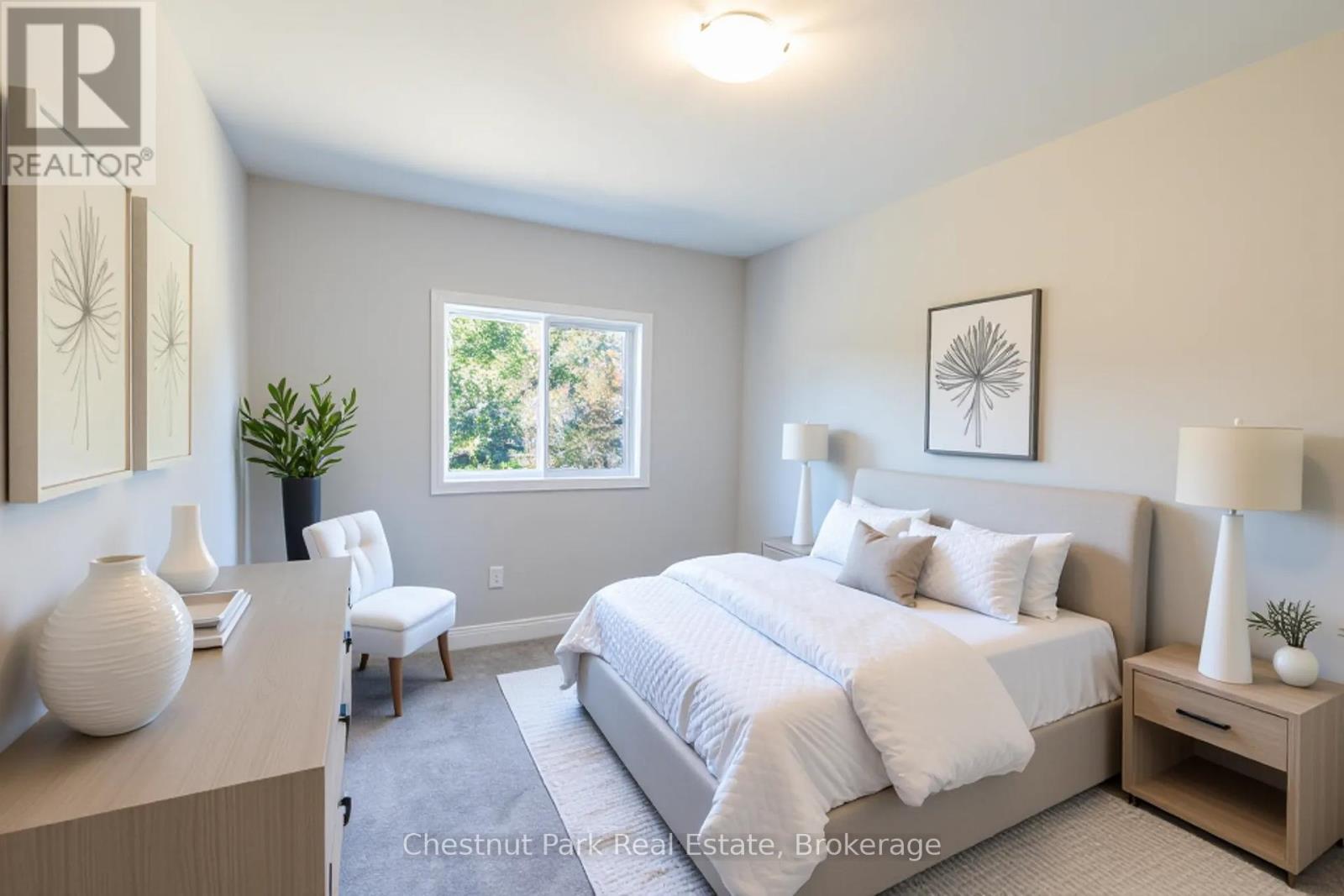 10 Mcconnell Crescent, Bracebridge (Macaulay), Ontario  P1L 0N7 - Photo 6 - X12456281