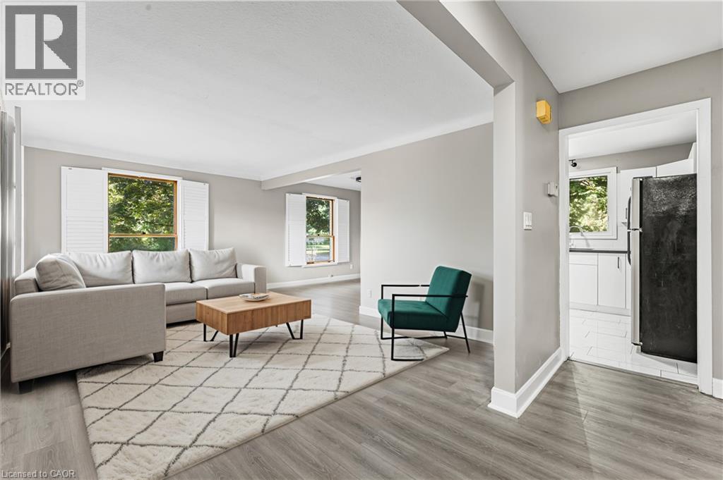 Property at 335 WILLIAM Street image 5