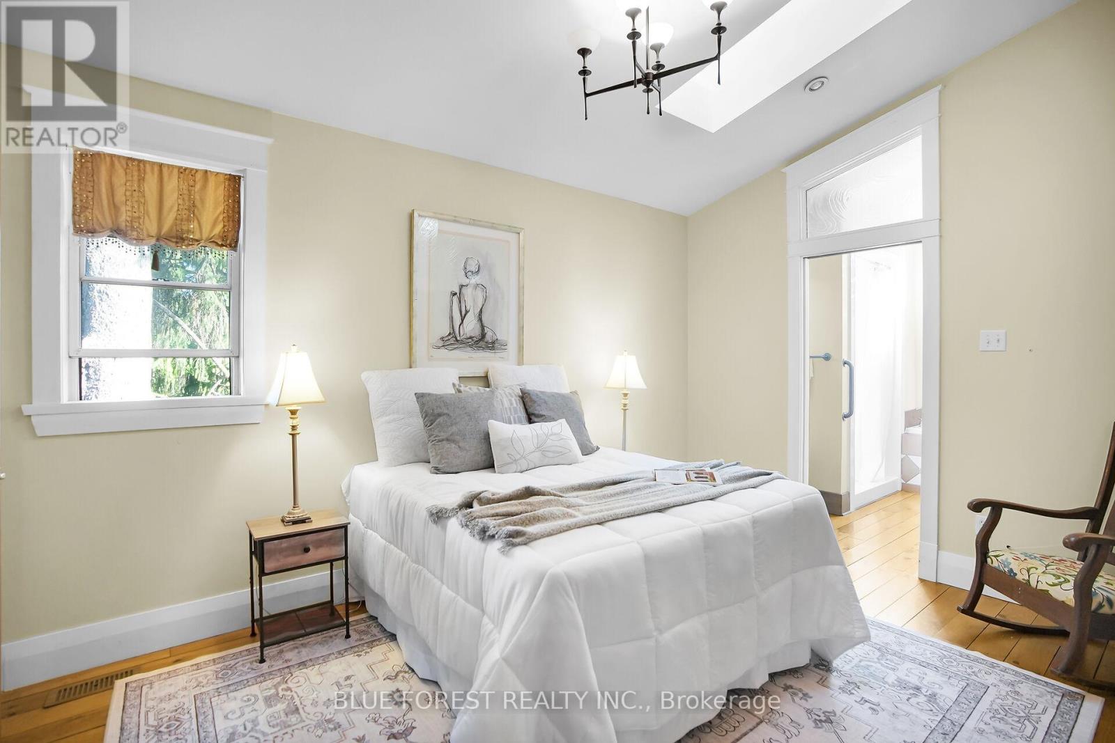 281 Cathcart Street, London South, Ontario  N6C 3N6 - Photo 10 - X12456255