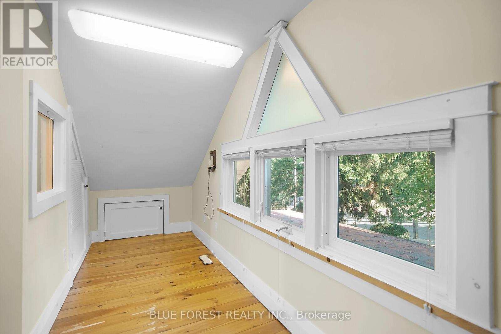 281 Cathcart Street, London South, Ontario  N6C 3N6 - Photo 17 - X12456255