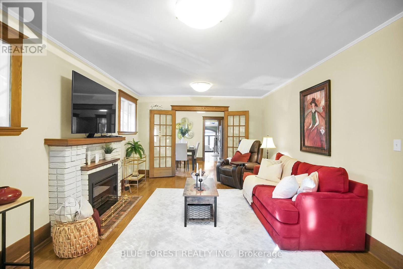 281 Cathcart Street, London South, Ontario  N6C 3N6 - Photo 19 - X12456255