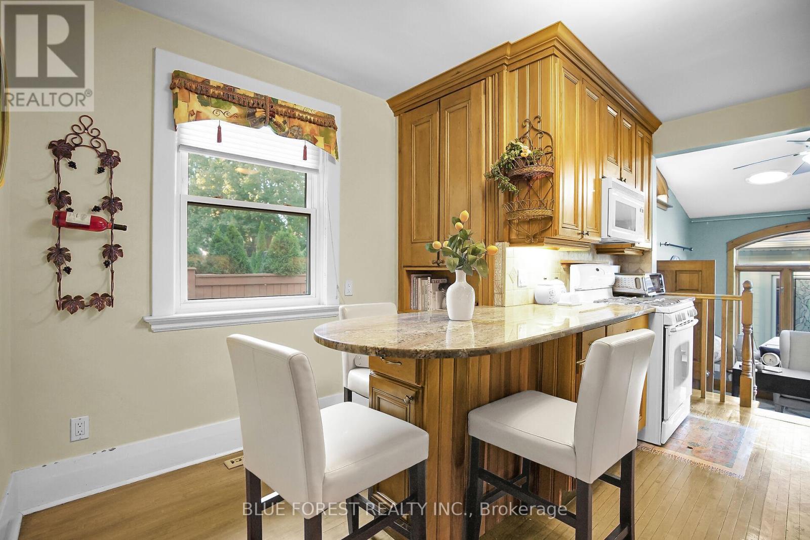 281 Cathcart Street, London South, Ontario  N6C 3N6 - Photo 24 - X12456255