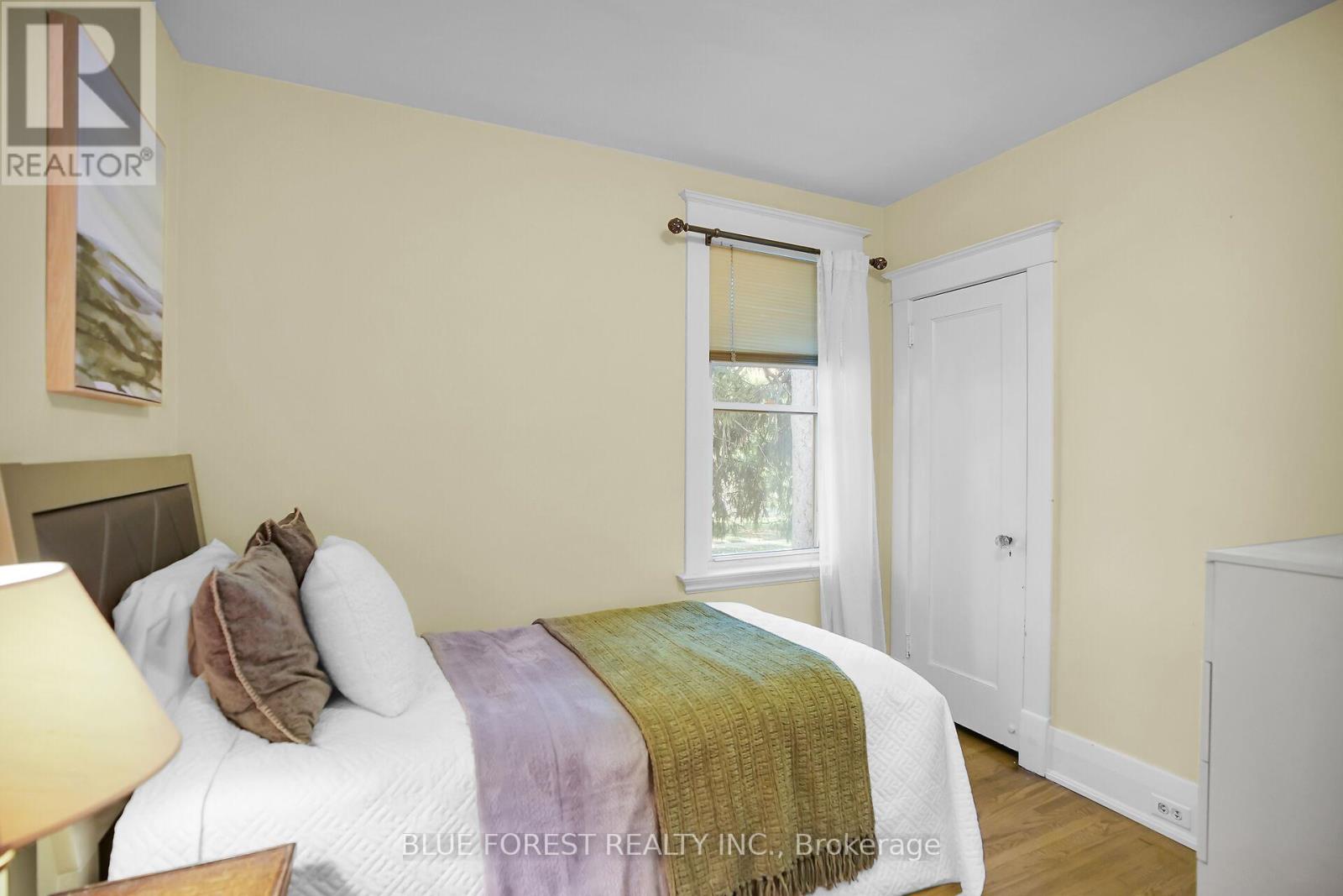 281 Cathcart Street, London South, Ontario  N6C 3N6 - Photo 31 - X12456255