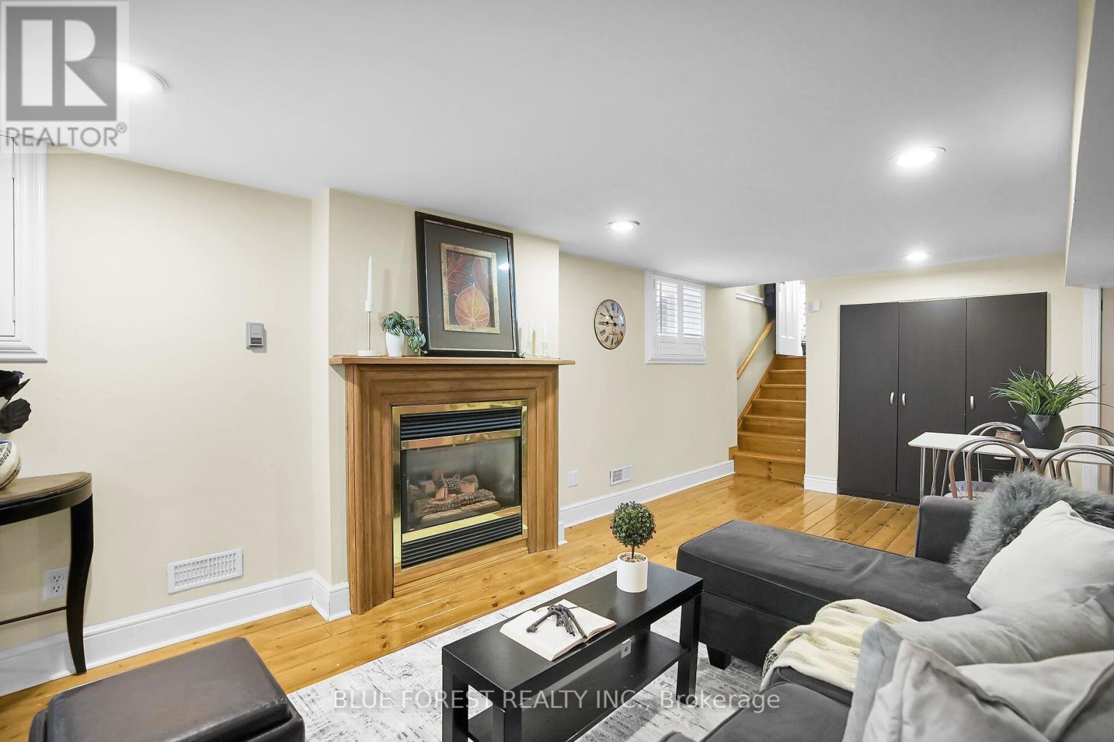 281 Cathcart Street, London South, Ontario  N6C 3N6 - Photo 34 - X12456255
