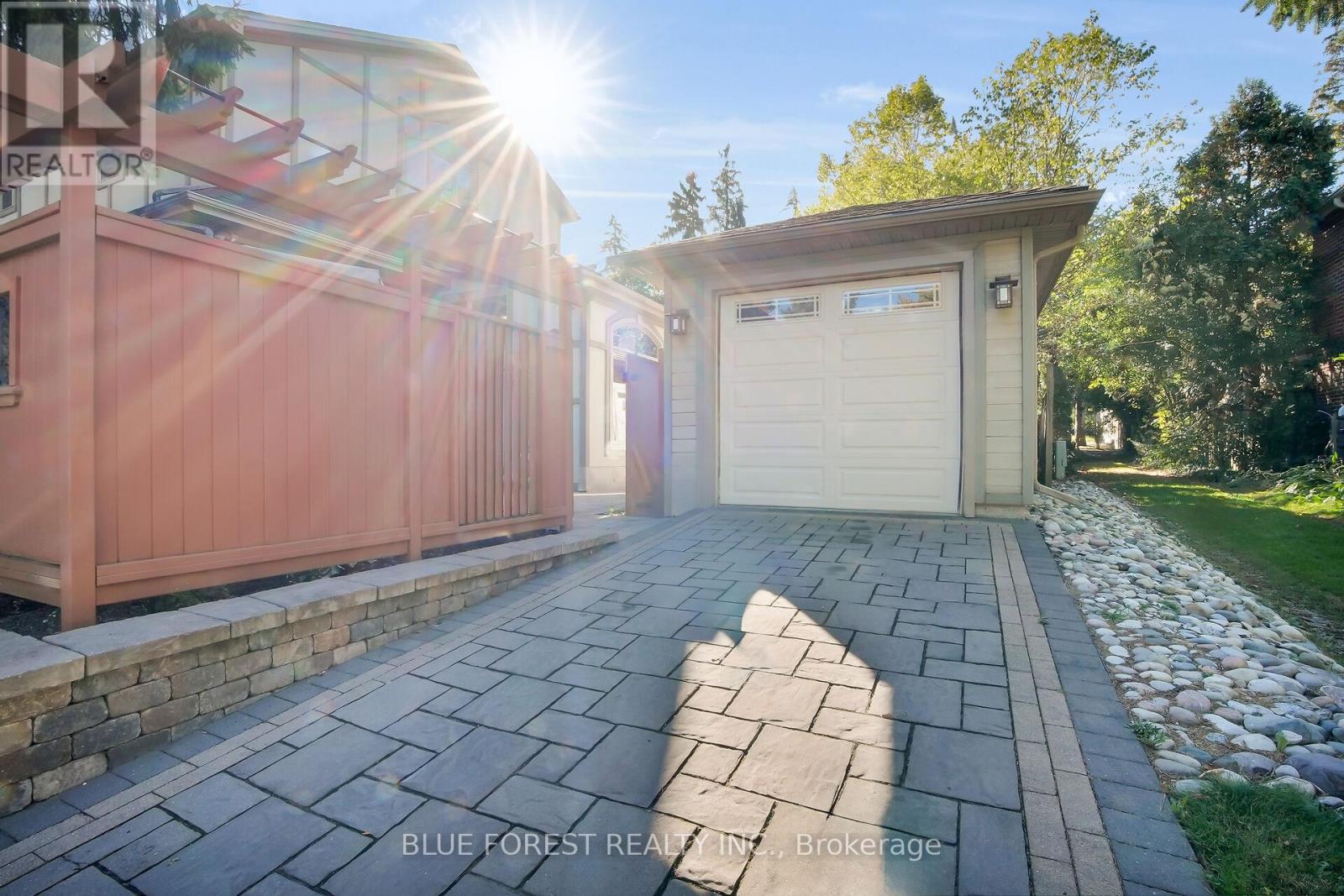 281 Cathcart Street, London South, Ontario  N6C 3N6 - Photo 47 - X12456255