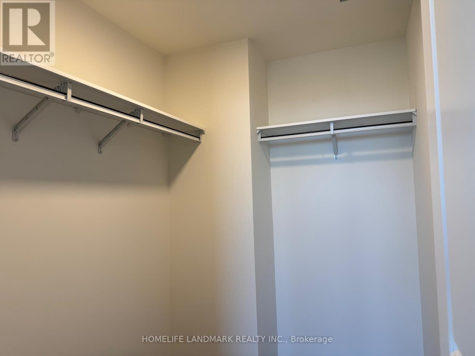 2604 - 15 Watergarden Drive, Mississauga, Ontario  L5R 1B2 - Photo 13 - W12456065