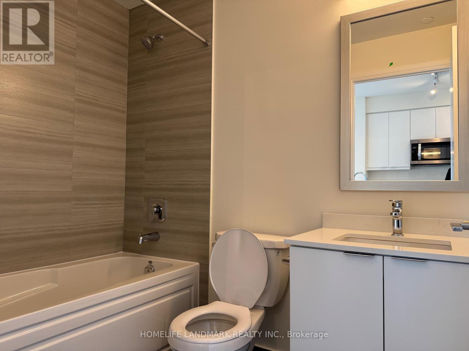 2604 - 15 Watergarden Drive, Mississauga, Ontario  L5R 1B2 - Photo 8 - W12456065