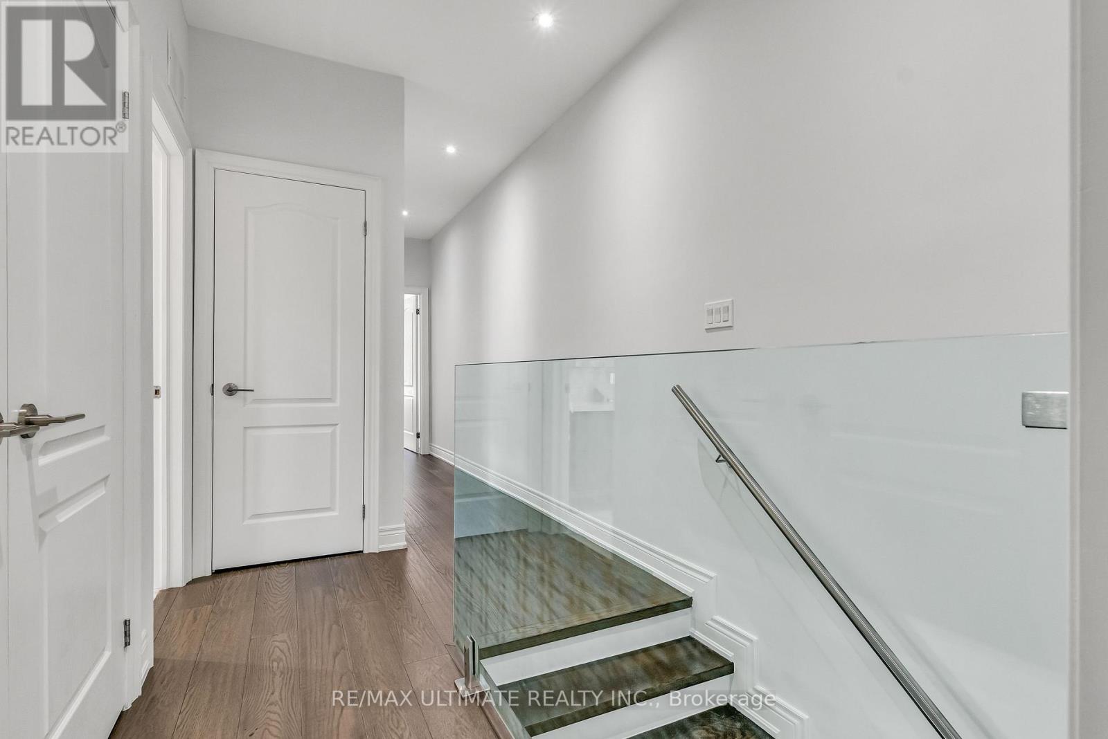 420 Harvie Avenue, Toronto, Ontario  M6E 4L8 - Photo 13 - W12456096