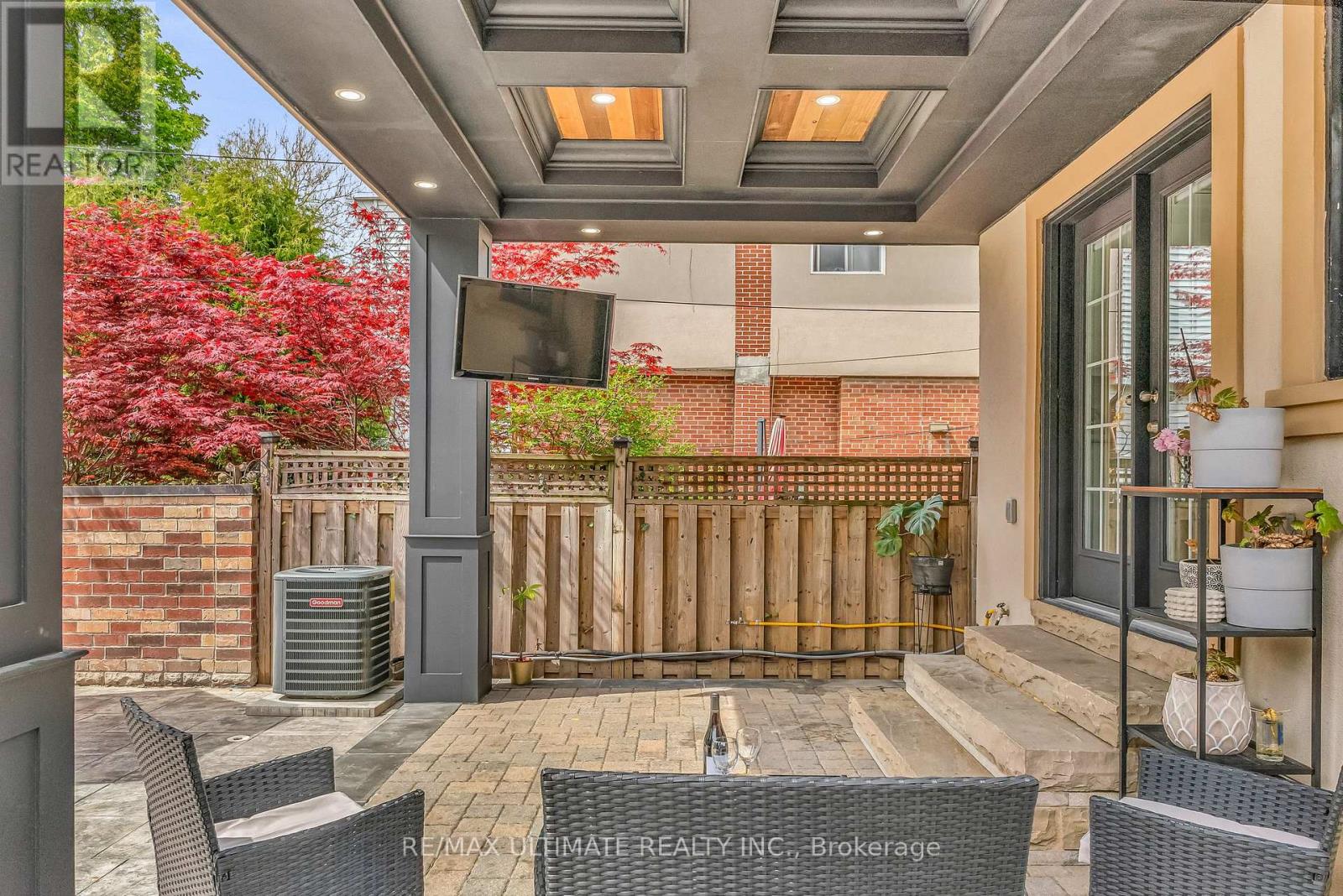 420 Harvie Avenue, Toronto, Ontario  M6E 4L8 - Photo 31 - W12456096