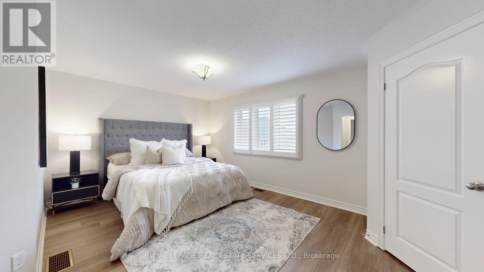 828 Miltonbrook Crescent, Milton, Ontario  L9T 7P5 - Photo 11 - W12456104