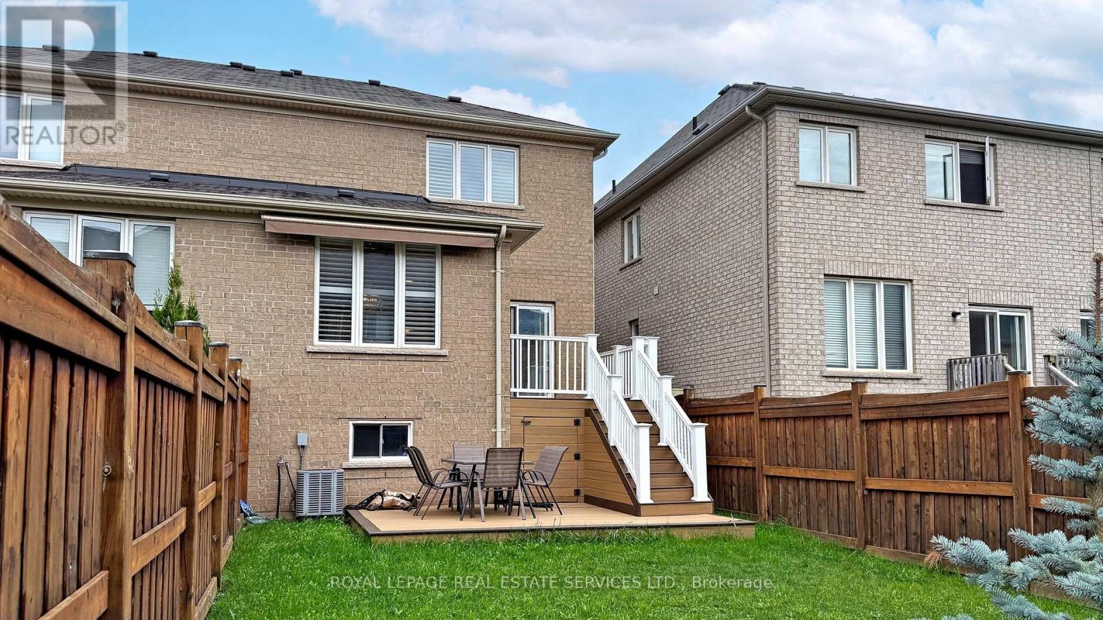 828 Miltonbrook Crescent, Milton, Ontario  L9T 7P5 - Photo 17 - W12456104