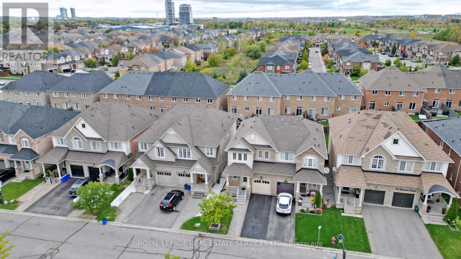 828 Miltonbrook Crescent, Milton, Ontario  L9T 7P5 - Photo 23 - W12456104