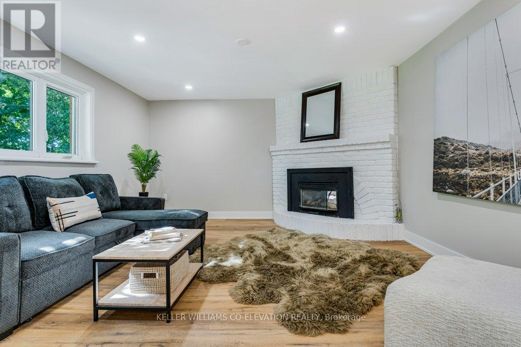 664 Chestnut Place, Burlington, Ontario  L7N 3E8 - Photo 23 - W12456106