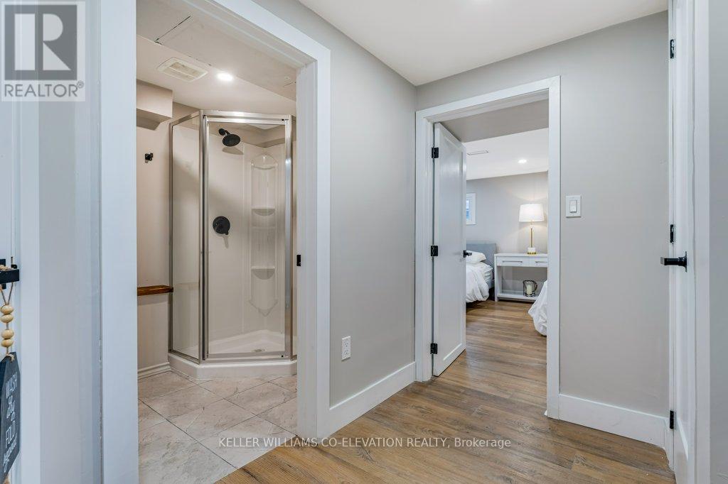 664 Chestnut Place, Burlington, Ontario  L7N 3E8 - Photo 30 - W12456106