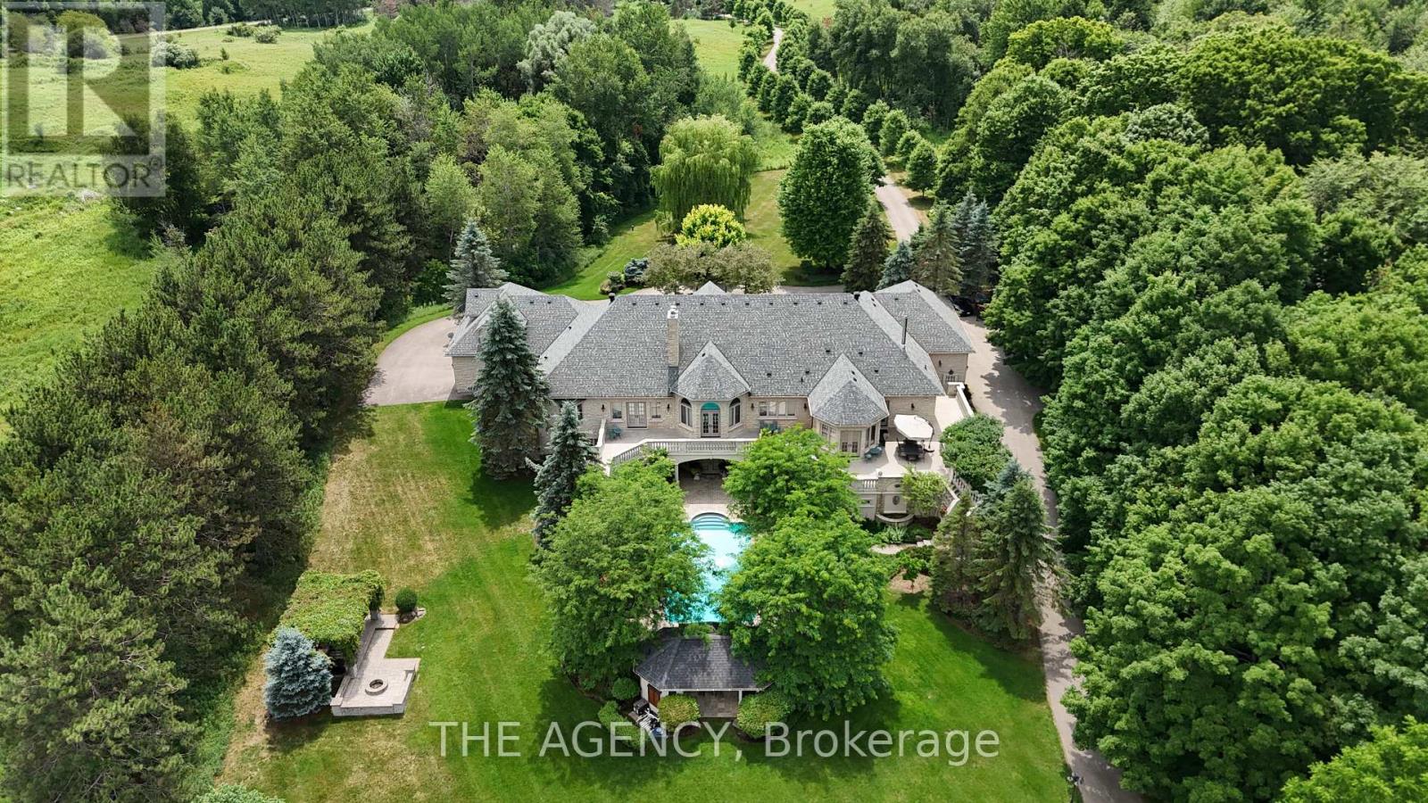 18387 The Gore Road, Caledon, Ontario  L7E 0X8 - Photo 3 - W12456127