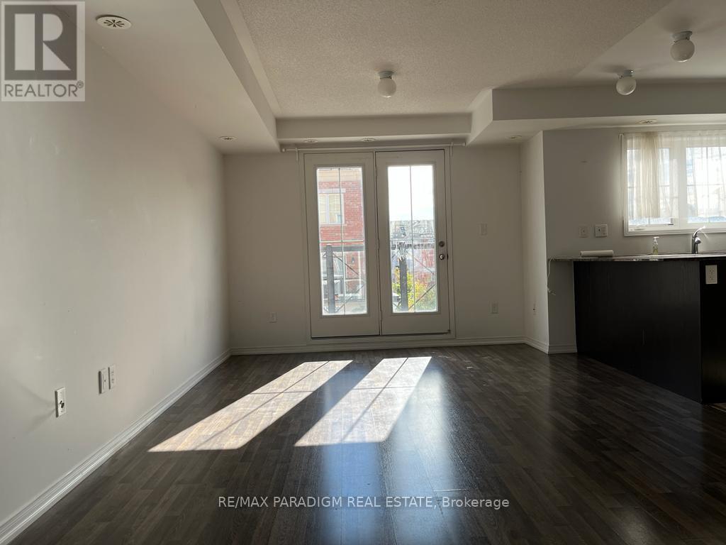 3 - 2488 Post Road N, Oakville, Ontario  L6H 0J2 - Photo 3 - W12456155