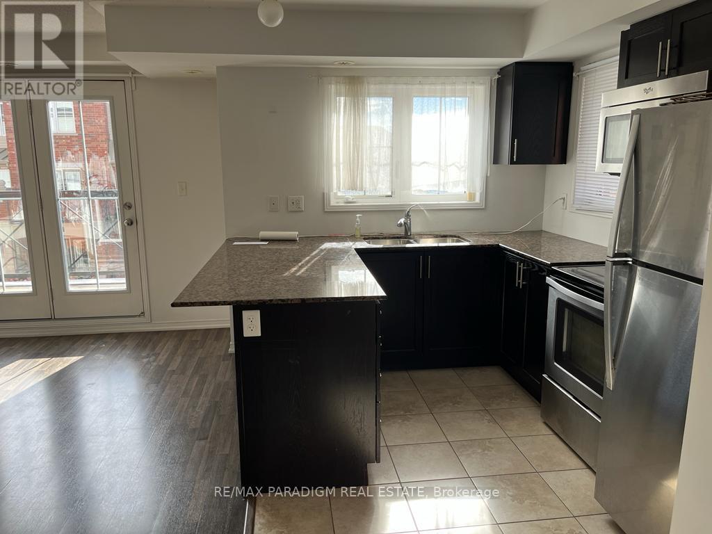 3 - 2488 Post Road N, Oakville, Ontario  L6H 0J2 - Photo 4 - W12456155