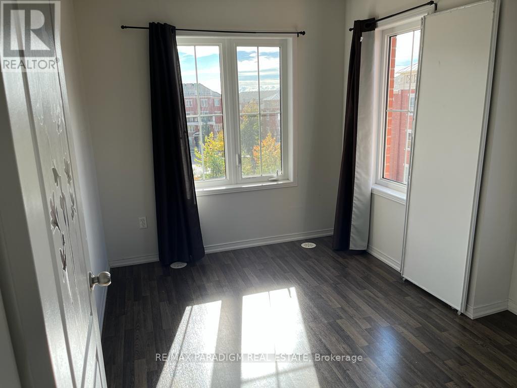 3 - 2488 Post Road N, Oakville, Ontario  L6H 0J2 - Photo 9 - W12456155