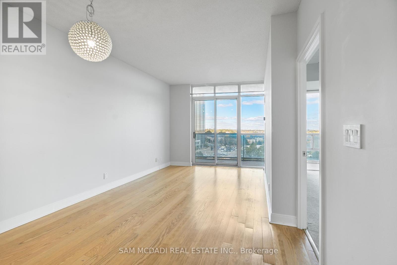 911 - 80 Absolute Avenue, Mississauga, Ontario  L4Z 0A5 - Photo 13 - W12456156