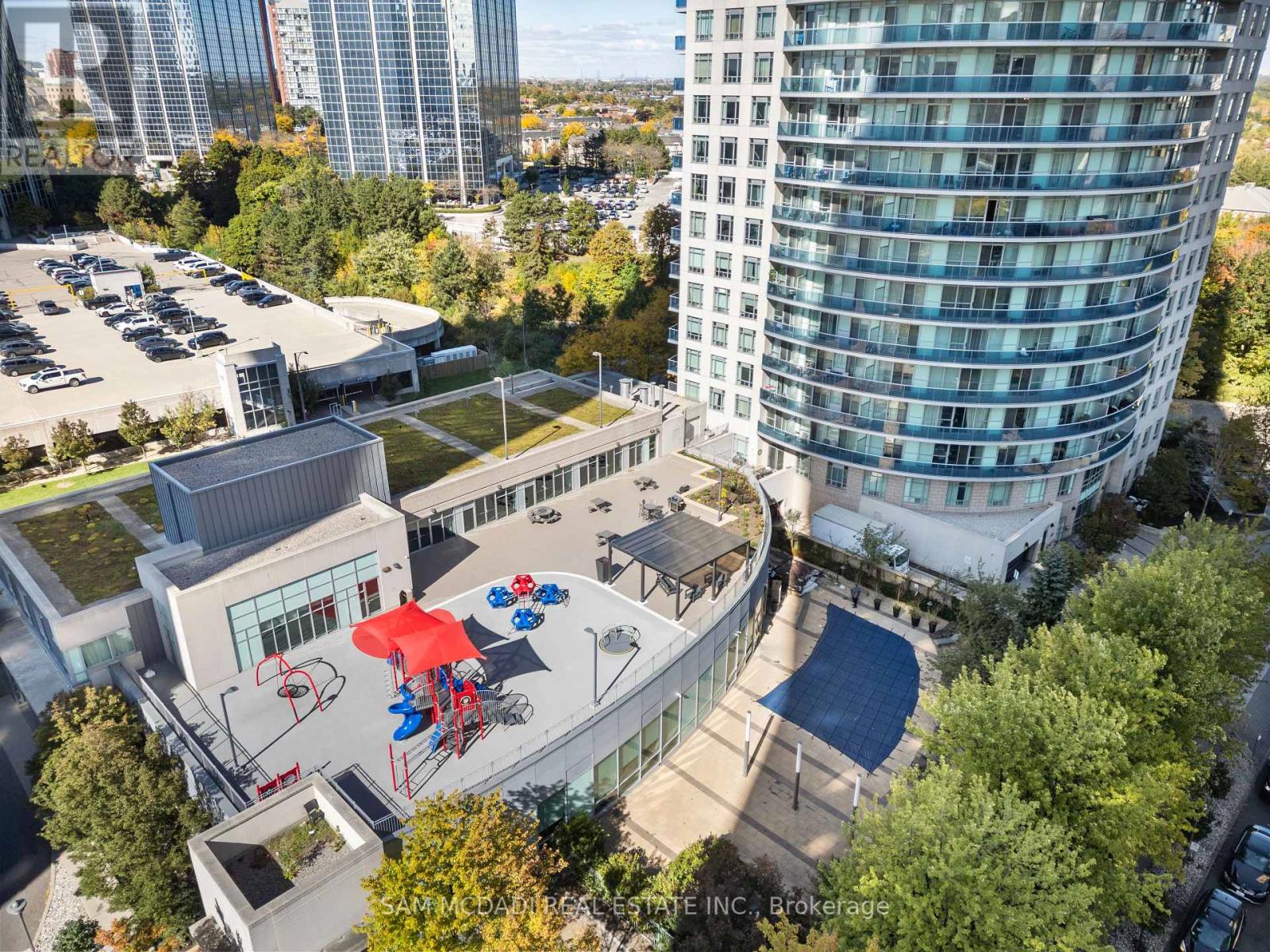 911 - 80 Absolute Avenue, Mississauga, Ontario  L4Z 0A5 - Photo 2 - W12456156