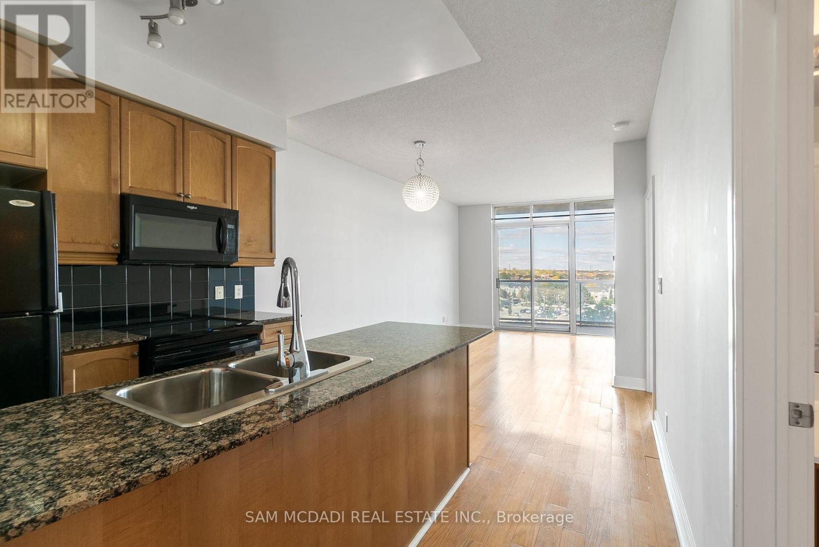 911 - 80 Absolute Avenue, Mississauga, Ontario  L4Z 0A5 - Photo 6 - W12456156