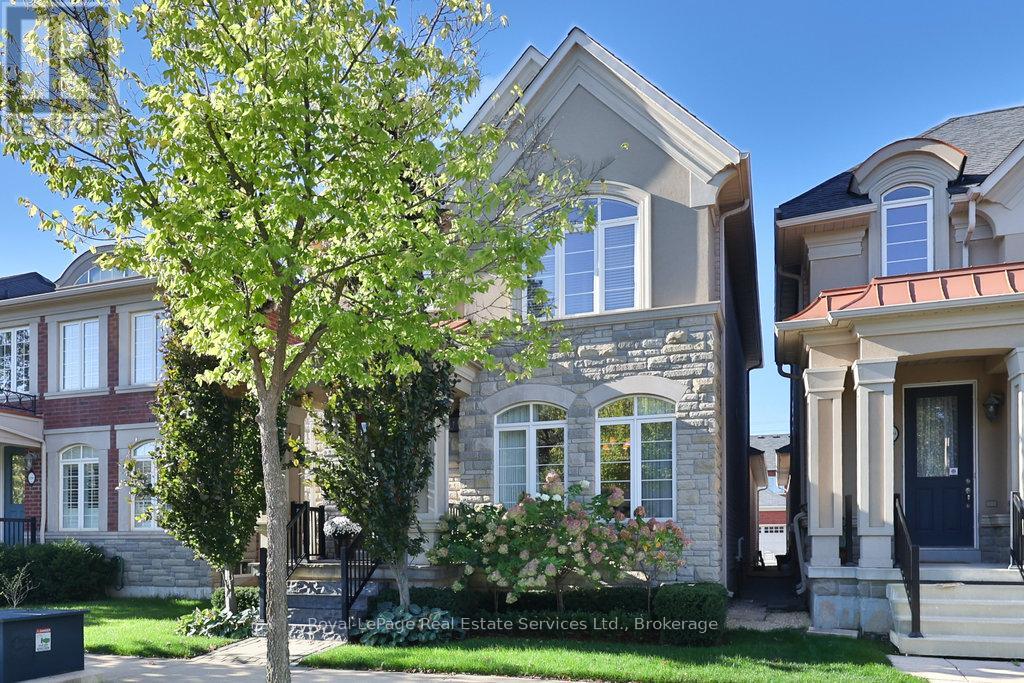 3294 Robert Brown Boulevard, Oakville, Ontario  L6M 0N7 - Photo 2 - W12456218