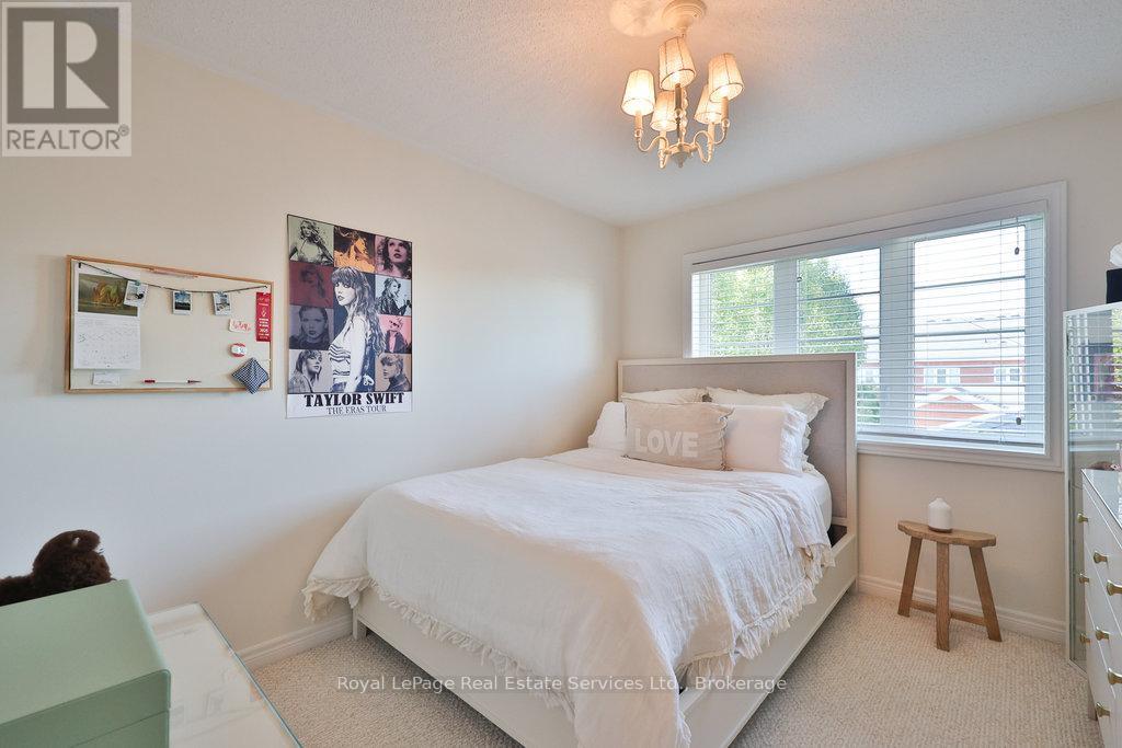 3294 Robert Brown Boulevard, Oakville, Ontario  L6M 0N7 - Photo 24 - W12456218