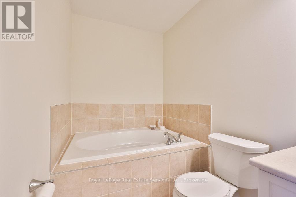 3294 Robert Brown Boulevard, Oakville, Ontario  L6M 0N7 - Photo 29 - W12456218