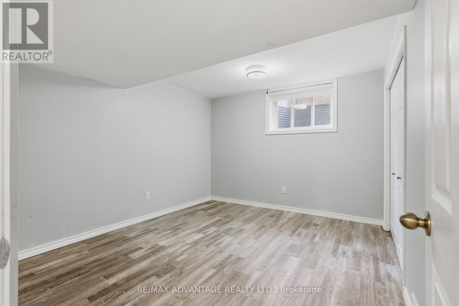 Photo 25 of 28 for 47 Ashberry Place