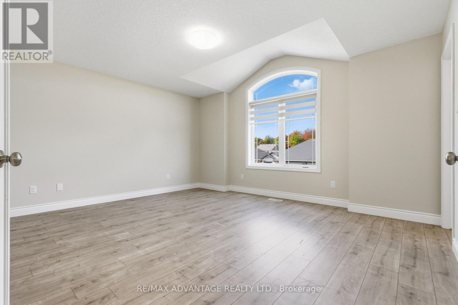 Photo 8 of 28 for 47 Ashberry Place