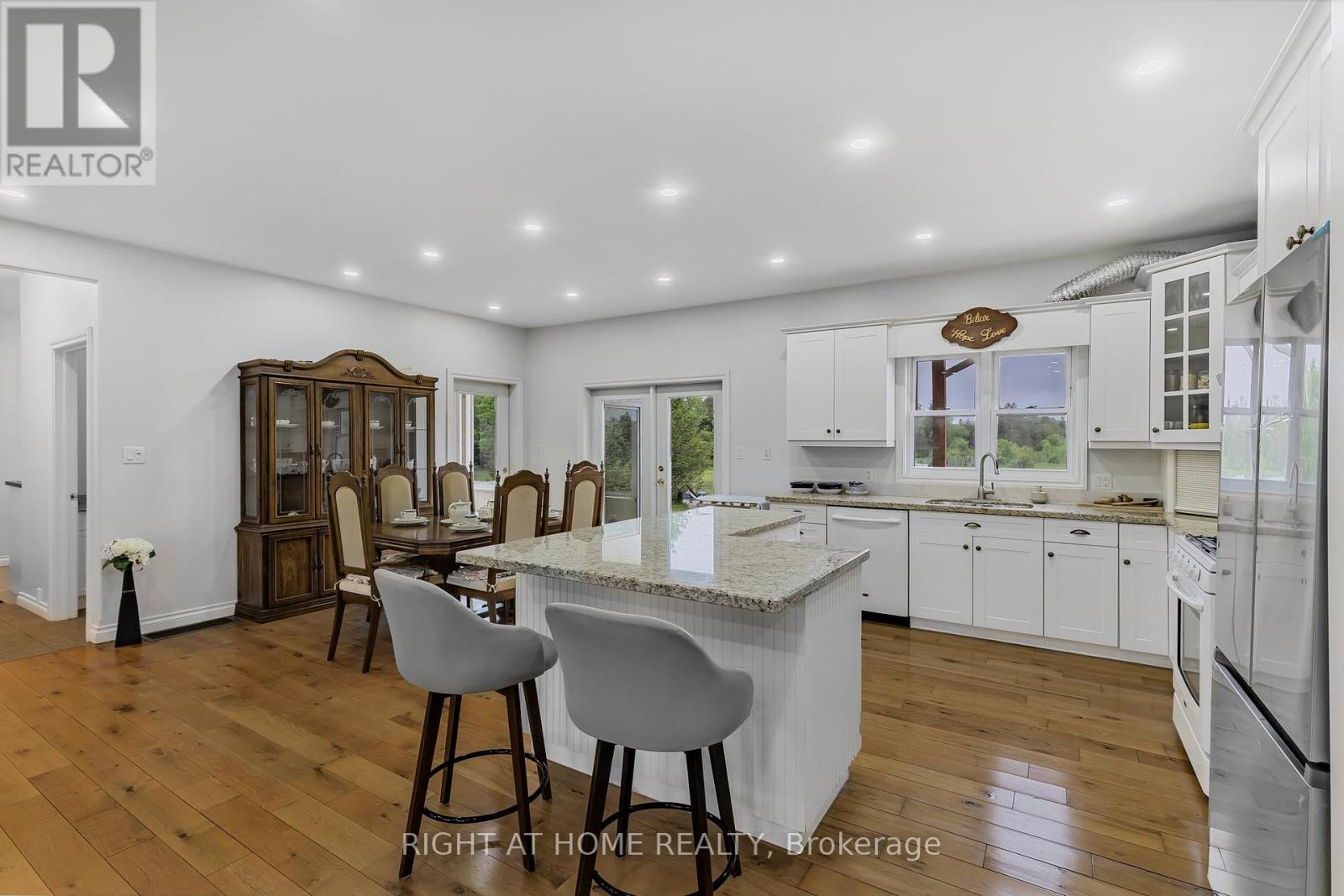 371 Digby Laxton Boundary Road, Kawartha Lakes, Ontario  K0M 2B0 - Photo 6 - X12456064