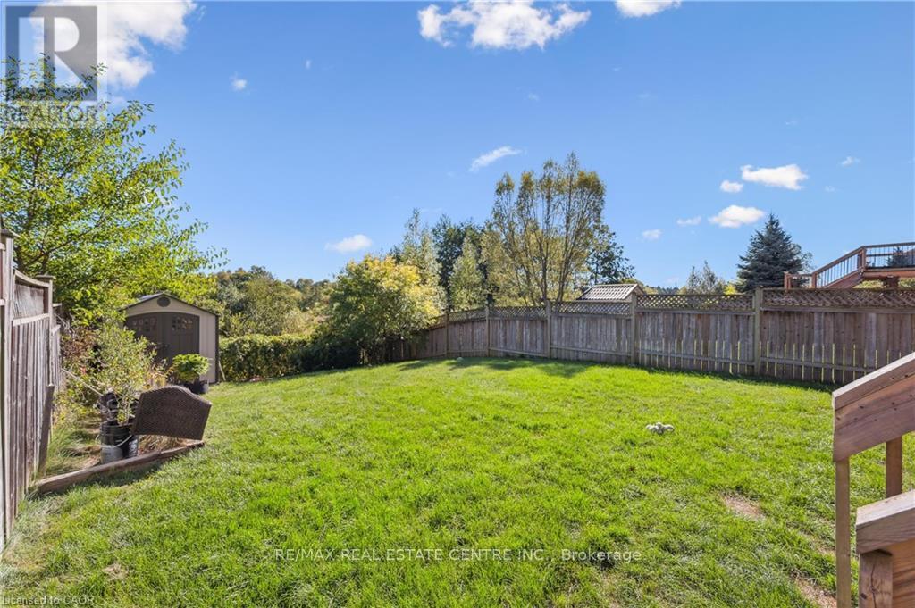 88 Fletcher Circle, Waterloo, Ontario  N3C 0B6 - Photo 36 - X12456084