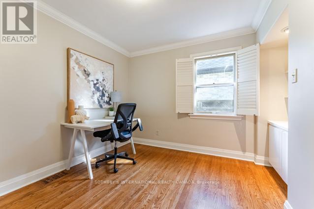 32 Parker Avenue, Hamilton, Ontario  L9G 1A7 - Photo 16 - X12456094