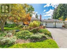 32 PARKER AVENUE, Hamilton, Ontario