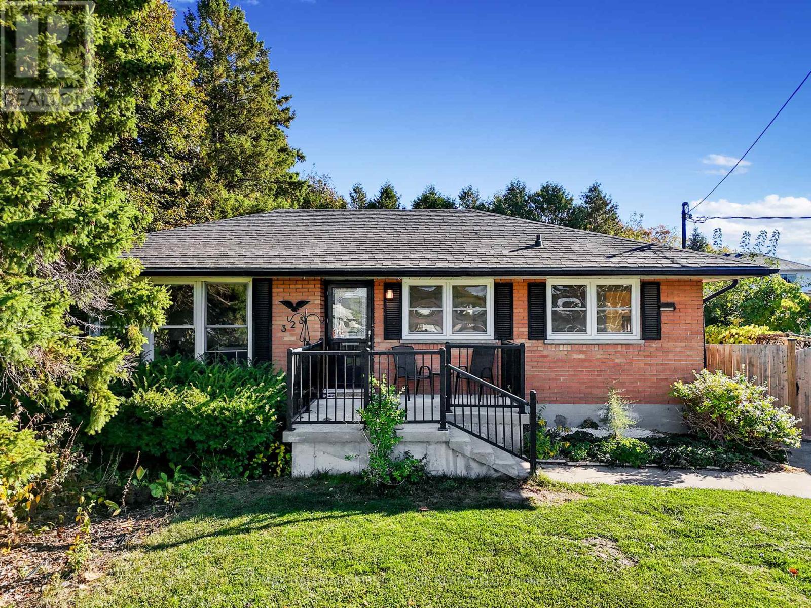 323 NICKERSON DRIVE, Cobourg, Ontario