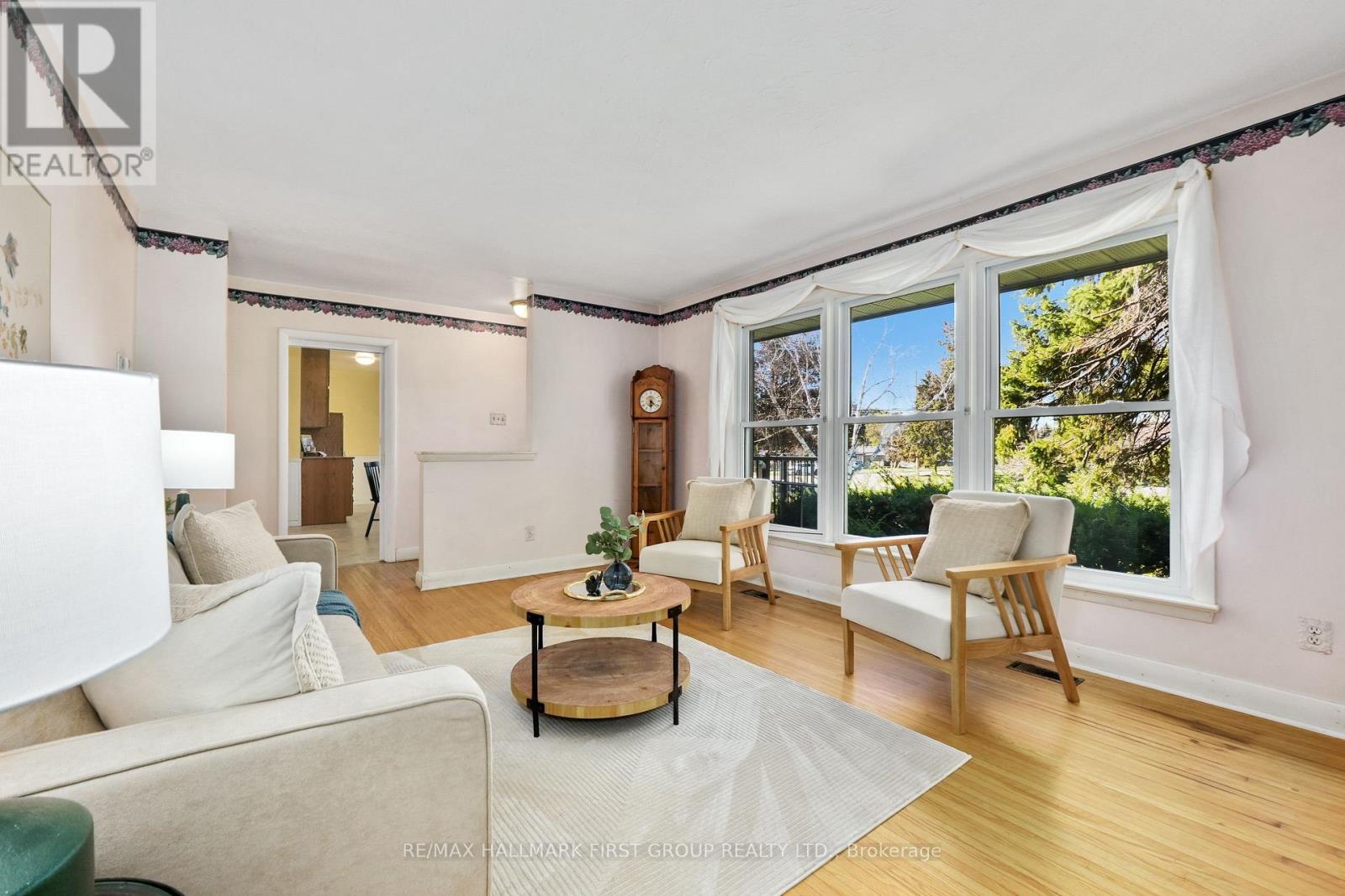 323 Nickerson Drive, Cobourg, Ontario  K9A 1A7 - Photo 10 - X12456128