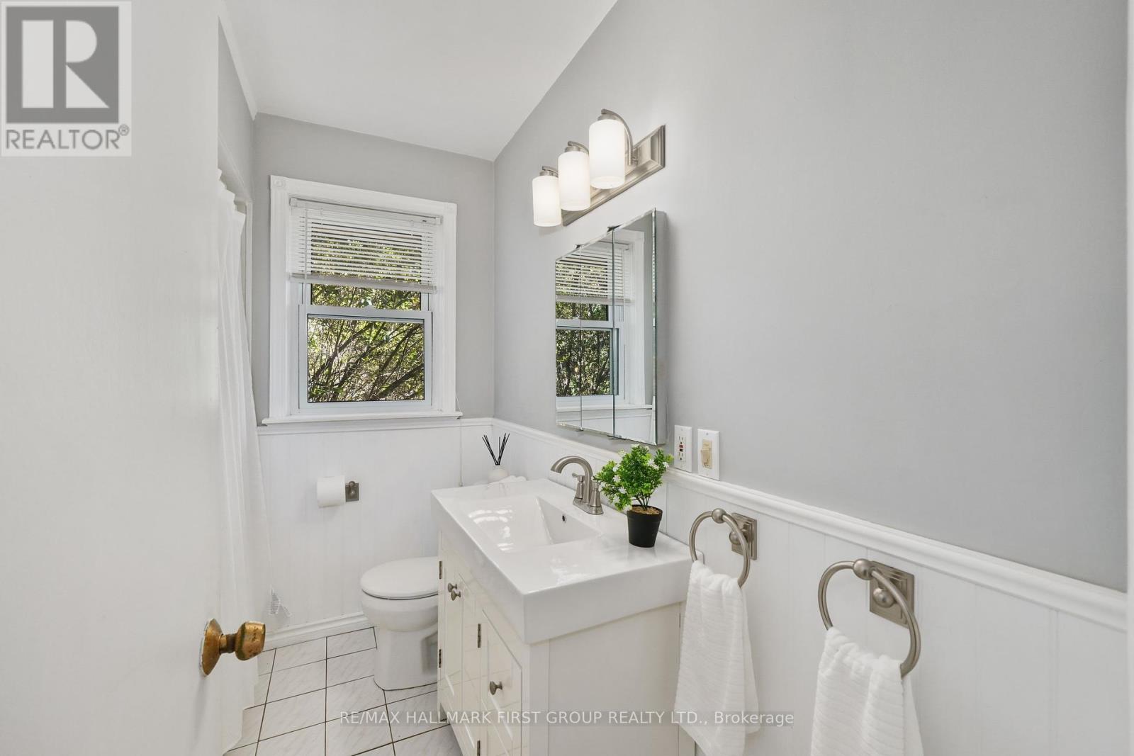 323 Nickerson Drive, Cobourg, Ontario  K9A 1A7 - Photo 20 - X12456128