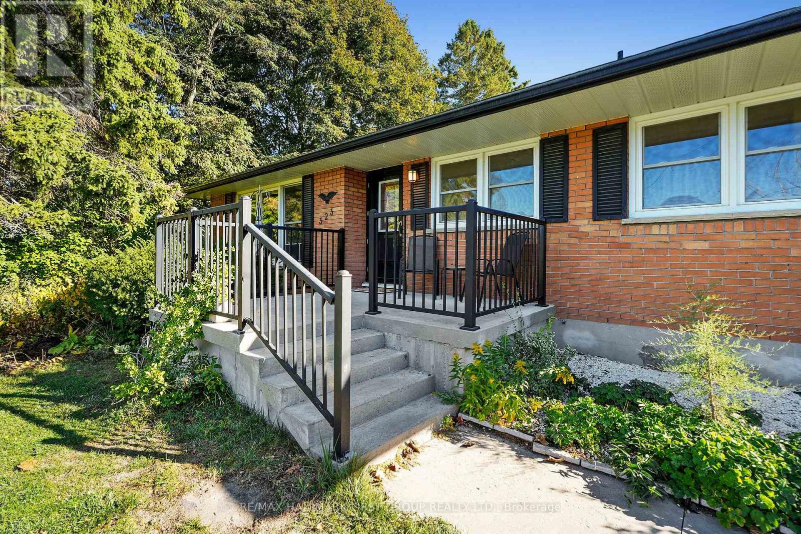 323 Nickerson Drive, Cobourg, Ontario  K9A 1A7 - Photo 4 - X12456128