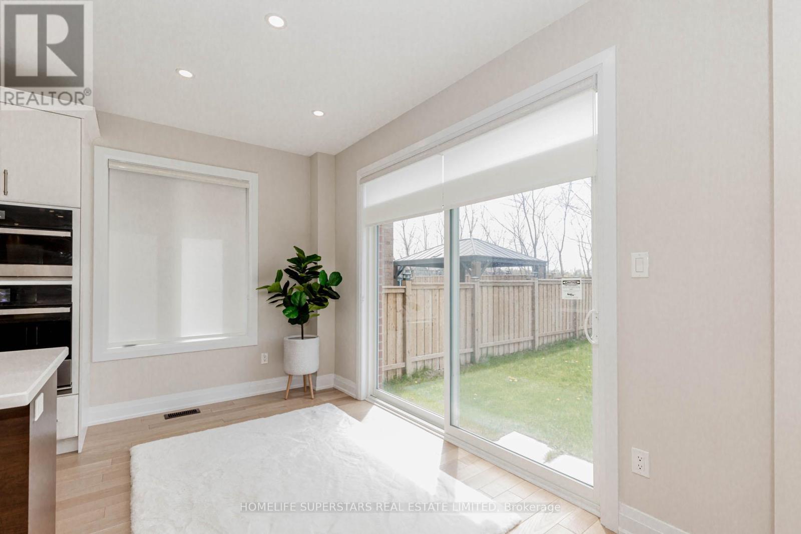 108 Oak Avenue E, Brant, Ontario  N3L 0J6 - Photo 28 - X12456187