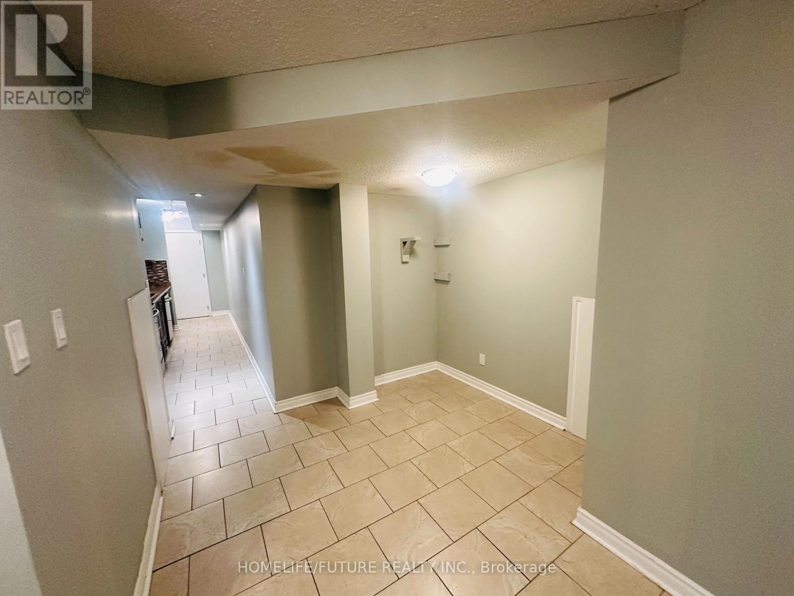 776 Mccue Drive, Oshawa, Ontario  L1K 0R1 - Photo 4 - E12448050