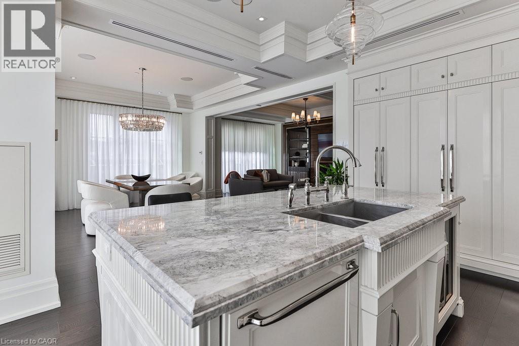 300 Randall Street Unit# 212, Oakville, Ontario  L6J 1R1 - Photo 46 - 40778099