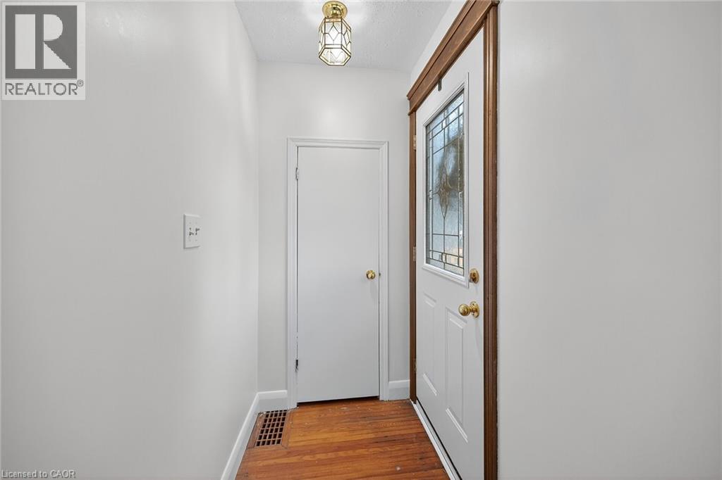238 East 43rd Street, Hamilton, Ontario  L8T 3C5 - Photo 7 - 40778021